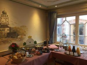 Restoran ili drugo mesto za obedovanje u objektu Landgasthof Hotel Rebstock