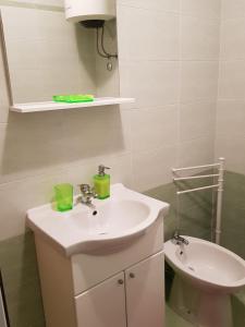 Koupelna v ubytování Apartments Davor