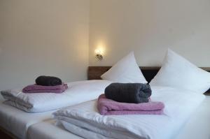 Łóżko lub łóżka w pokoju w obiekcie Zugspitzappartements