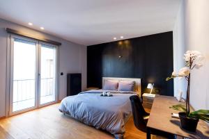 Postel nebo postele na pokoji v ubytování Acropolis Dream Apartment