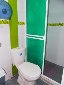 Et badeværelse på Hostel Stingray