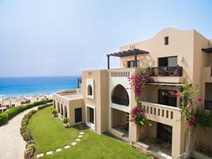Foto dalla galleria di Miramar Al Aqah Beach Resort ad Al Aqah