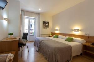 Gallery image of Hostal La Numantina in Logroño