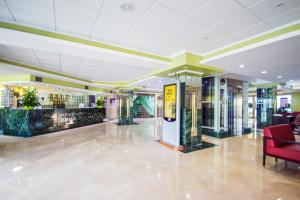 Posezení v ubytování Hotel Servigroup Torre Dorada