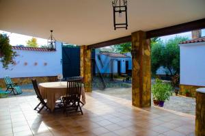 Vonkajšia záhrada v ubytovaní Casa Rural VILLAMADA