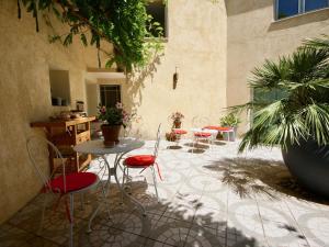 Photo de la galerie de l'établissement Couette et Café, à Montpellier