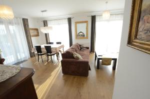 Posedenie v ubytovaní Apartament Malta Poznań