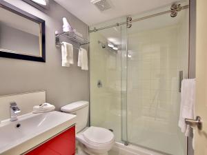 Koupelna v ubytování Hotel Newstar Montréal