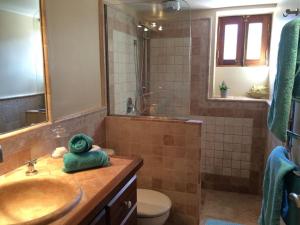 A bathroom at Ses llimoneres