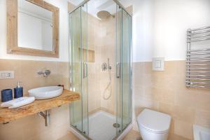 Koupelna v ubytování Doneduà B&B