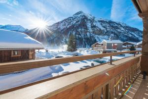 Üldine mäevaade või majutusasutusest Hotel Alpenrast pildistatud vaade