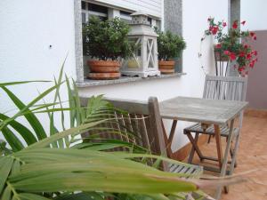 Patio lub wspólna przestrzeń na świeżym powietrzu w obiekcie Ribeira de Fefiñanes