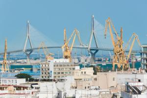 Výhľad na mesto Cádiz alebo výhľad na mesto priamo z apartmánu