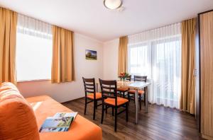 Istumisnurk majutusasutuses Pension Appartements Kirchenwirt