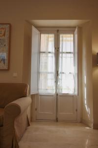A seating area at Apartamento Centro San Luis