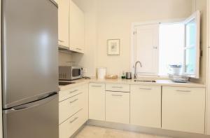 A kitchen or kitchenette at Apartamento Centro San Luis