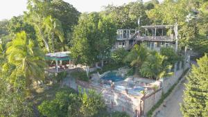 
A view of the pool at Zapote Tree Inn or nearby
