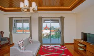 Imagen de la galería de Sunset Palace View Suites, en Mandalay