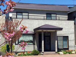 Budova, kde se prázdninový dům nachází