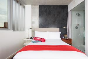 Postel nebo postele na pokoji v ubytování Nolitan Hotel SoHo - New York