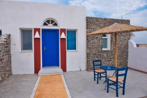 Un patio o zona al aire libre en Caldera View Resort - Adults Only