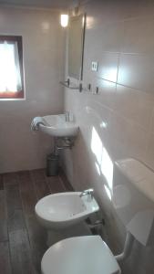 Koupelna v ubytování B&B Bucaneve