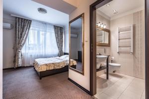 Vannituba majutusasutuses Wzgórze Toskanii Conferences & Restaurant