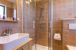 Koupelna v ubytování Luxury Villa Tia