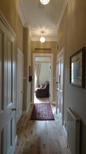 Gallery image of Murrayfield Spacious 1 bedroom apartment in Edinburgh
