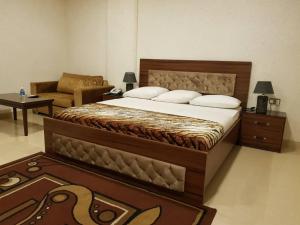 Tahir Guest Palace客房内的一张或多张床位