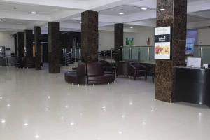 The lobby or reception area at Tahir Guest Palace