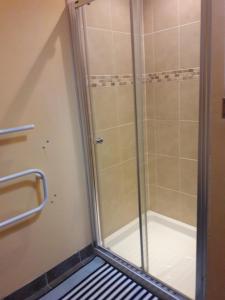 A bathroom at The Barn Annexe, Cefn-Yr-Allt