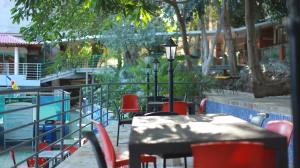 Restaurace v ubytování Hotel El Bosque Valledupar