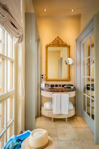 A bathroom at Hotel Casa Del Poeta