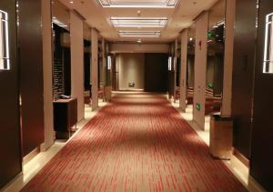 Foto da galeria de Suning Galaxy International Hotel Zhenjiang em Zhenjiang