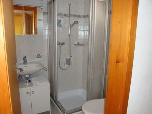 Ένα μπάνιο στο Ferienwohnung & Studio Schaad