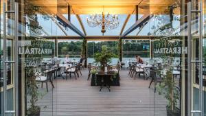 Restaurace v ubytování Hotel Herastrau