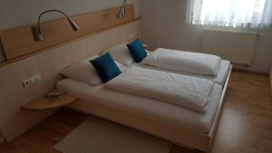 Gallery image of Hotel & Restaurant Karpfen in Illmensee +27 photos
