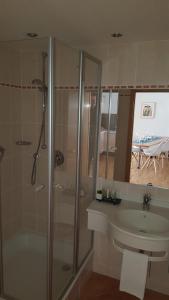 Gallery image of Hotel & Restaurant Karpfen in Illmensee