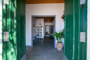 Fotografie z fotogalerie ubytování Casa del Ingeniero , alberca 4 Hab 8 Pers 3 Chimeneas con horno v destinaci Puerto de la Laja