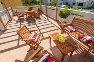 Balkón nebo terasa v ubytování Apartments Kukuriku
