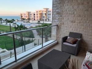 Posezení v ubytování Plage des Nations Prestigia Vue sur mer