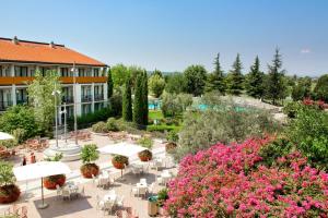 Aed väljaspool majutusasutust Parc Hotel