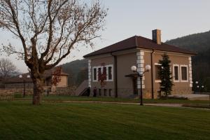 Galeriebild der Unterkunft Midalidare Hotel & Spa in Mogilovo