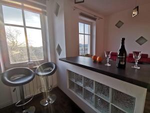 Nápoje v ubytovaní Apartament Rodzinny S7