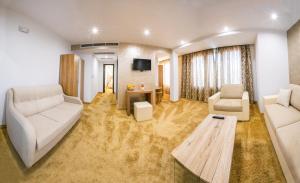 Posezení v ubytování Hotel Andon Angelov