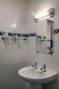 Wycliffe Hotel tesisinde bir banyo