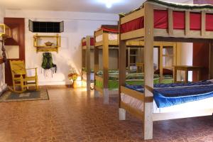 תמונה מהגלריה של Kame House hostel בחוארז