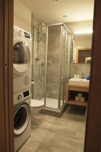Kúpeľňa v ubytovaní Kitzbuheler Alpen Penthouse Hollersbach