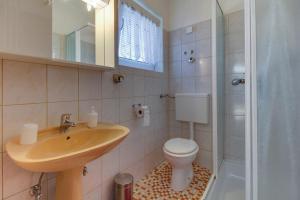 Fotografie z fotogalerie ubytování Apartments in Mali Losinj 15006 v destinaci Mali Lošinj